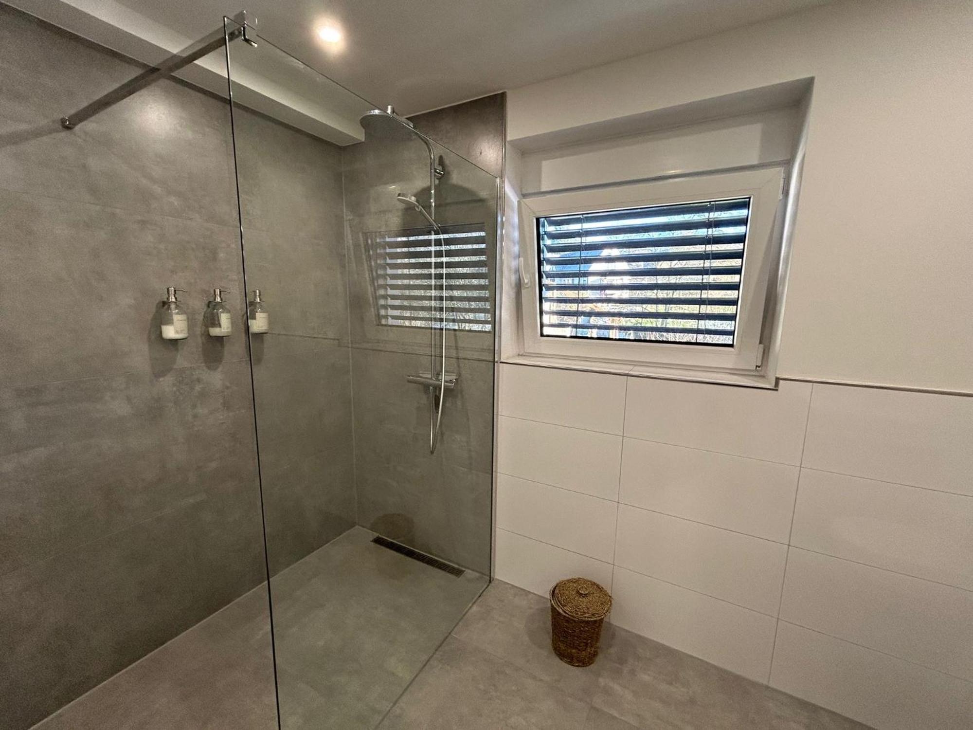 ורמלסקירכן The Forest Retreat- Luxurioese Ferienwohnung Mit Privater Sauna מראה חיצוני תמונה